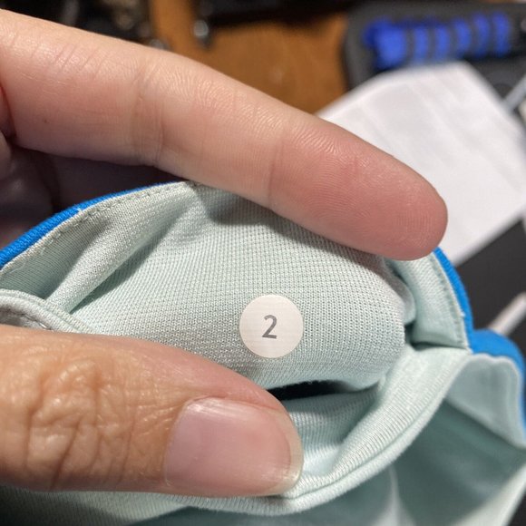 Lululemon - Picture 5 of 6